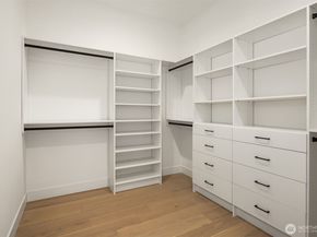 15014 SE 22nd Street, Bellevue WA 98007