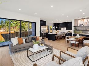 15014 SE 22nd Street, Bellevue WA 98007