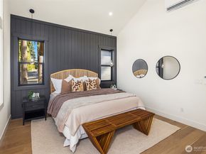 15014 SE 22nd Street, Bellevue WA 98007