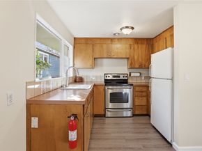 4721 26th Avenue SW, Seattle WA 98106