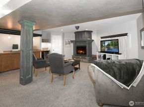 12117 Clearview Drive, Edmonds WA 98026