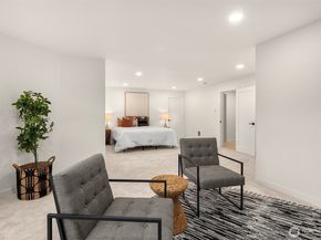 3702 W Fulton Street, Seattle WA 98199