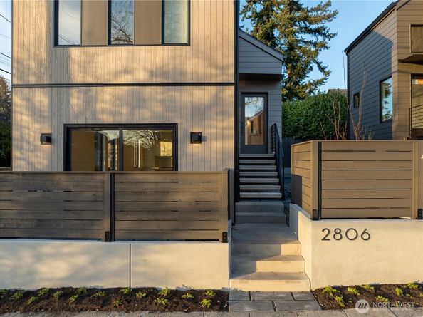 2806 W Dravus Street, Seattle WA 98199
