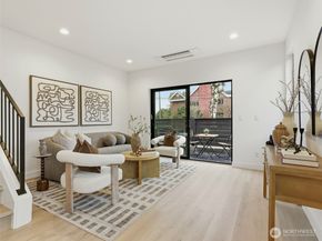 2806 W Dravus Street, Seattle WA 98199