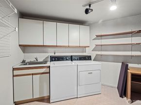 1224 6th Avenue S C101, Edmonds WA 98020