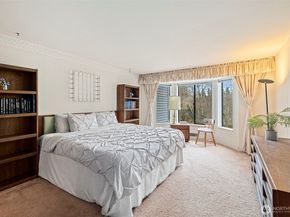 1224 6th Avenue S C101, Edmonds WA 98020