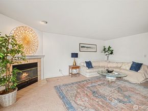 1224 6th Avenue S C101, Edmonds WA 98020