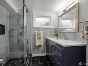 2539 30th Avenue S, Seattle WA 98144