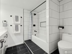 2539 30th Avenue S, Seattle WA 98144