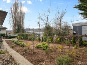 2539 30th Avenue S, Seattle WA 98144