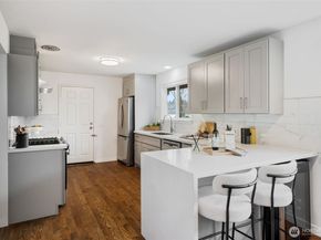 2539 30th Avenue S, Seattle WA 98144