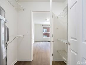 621 5th AVE N 103, Seattle WA 98109