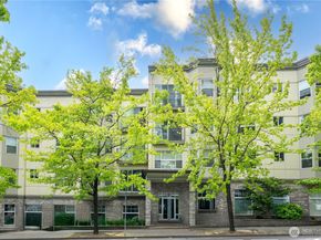 621 5th AVE N 103, Seattle WA 98109