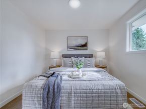 18 232nd Place SW, Bothell WA 98021