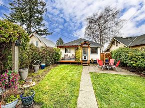 1116 E Marine View Drive, Everett WA 98201