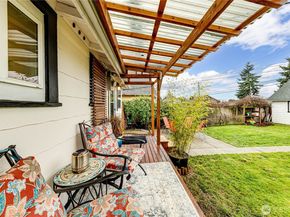 1116 E Marine View Drive, Everett WA 98201