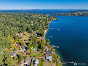 22516 100th Place SW, Vashon WA 98070