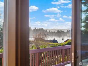 22516 100th Place SW, Vashon WA 98070