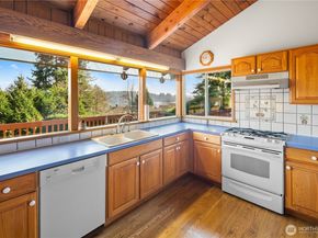 22516 100th Place SW, Vashon WA 98070