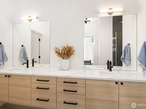 1715 17th Avenue, Seattle WA 98122