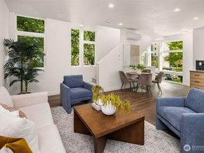 1715 17th Avenue, Seattle WA 98122