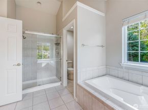 19715 1st Avenue W, Bothell WA 98012