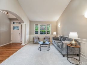 19715 1st Avenue W, Bothell WA 98012