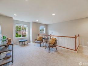 19715 1st Avenue W, Bothell WA 98012