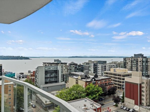 121 Vine Street 1404, Seattle WA 98121