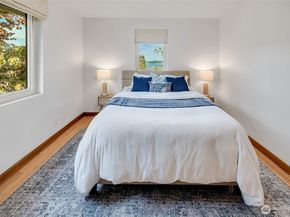 9804 63rd Avenue S, Seattle WA 98118
