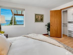 9804 63rd Avenue S, Seattle WA 98118
