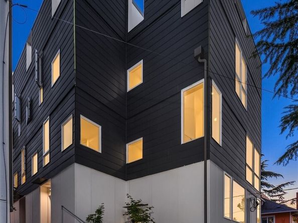 1225 E Roy Street, Seattle WA 98102