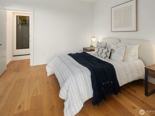 1225 E Roy Street, Seattle WA 98102