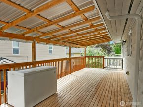 2612 204th Street SW, Lynnwood WA 98036