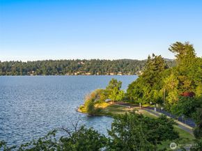 3925 48th Avenue S, Seattle WA 98118