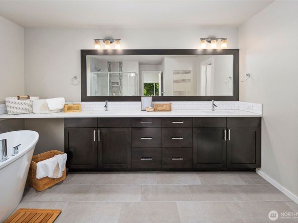20317 58th Lane NE, Kenmore WA 98028