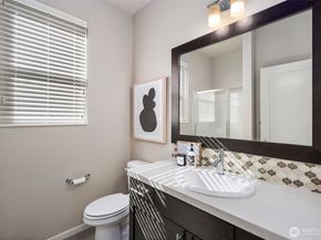20317 58th Lane NE, Kenmore WA 98028