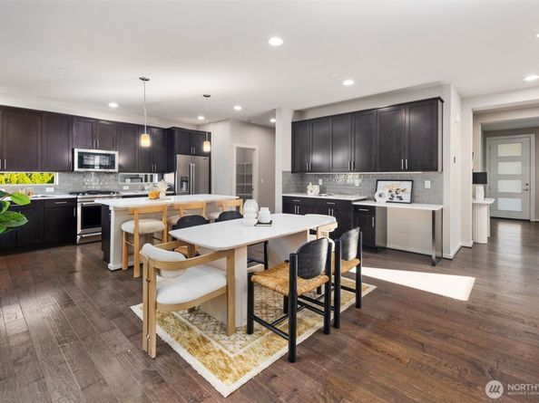 20317 58th Lane NE, Kenmore WA 98028