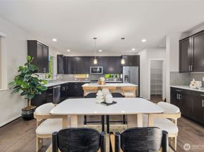 20317 58th Lane NE, Kenmore WA 98028