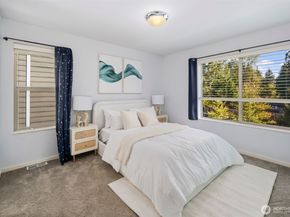 20317 58th Lane NE, Kenmore WA 98028
