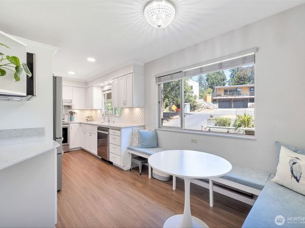 1515 NE 106th Street, Seattle WA 98125