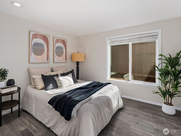 11104 NE 68th Street A103, Kirkland WA 98033