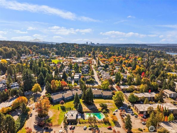 11104 NE 68th Street A103, Kirkland WA 98033