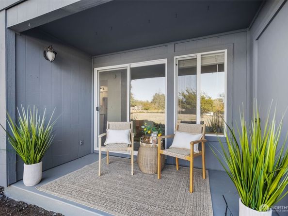 11104 NE 68th Street A103, Kirkland WA 98033