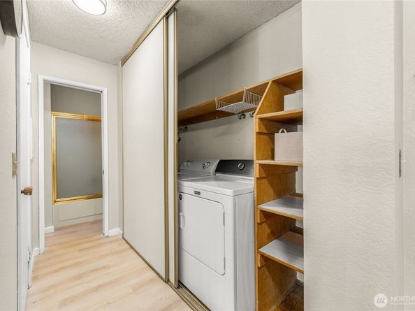 1175 Harrington Place NE 205, Renton WA 98056