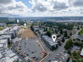 1175 Harrington Place NE 205, Renton WA 98056