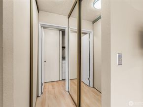 1175 Harrington Place NE 205, Renton WA 98056