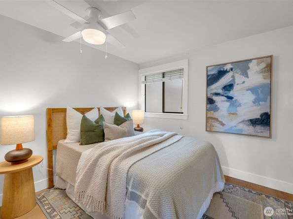 3401 Wallingford Avenue N 405, Seattle WA 98103