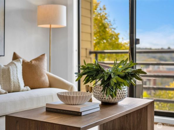 3401 Wallingford Avenue N 405, Seattle WA 98103