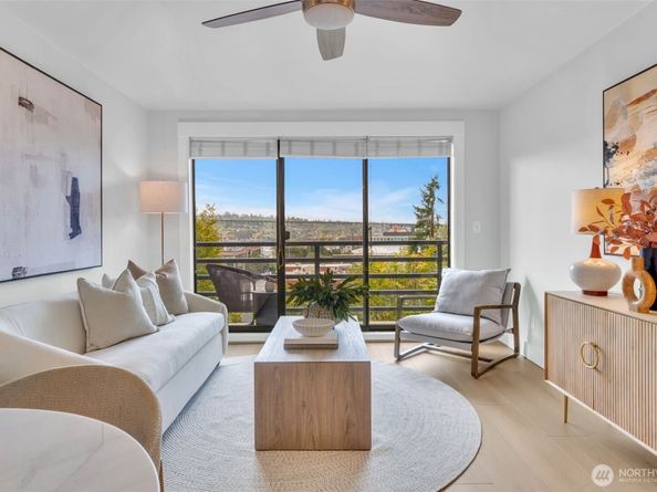 3401 Wallingford Avenue N 405, Seattle WA 98103